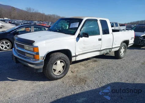 1995 Chevrolet Gmt-400 K1500 z USA, uszkodzony, nr VIN 2GCEK19K2S1134574